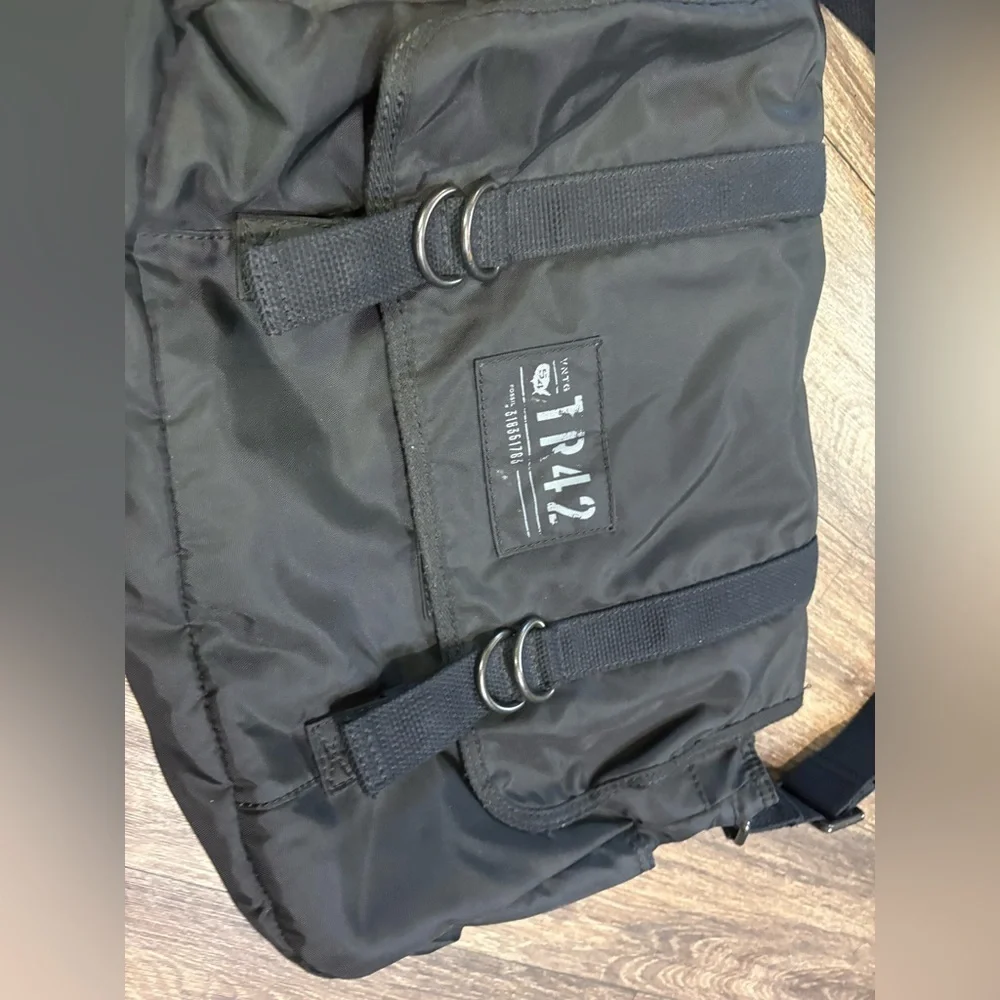 Fossil Messenger Computer Bag Black Adjustable Travel Nylon Utility